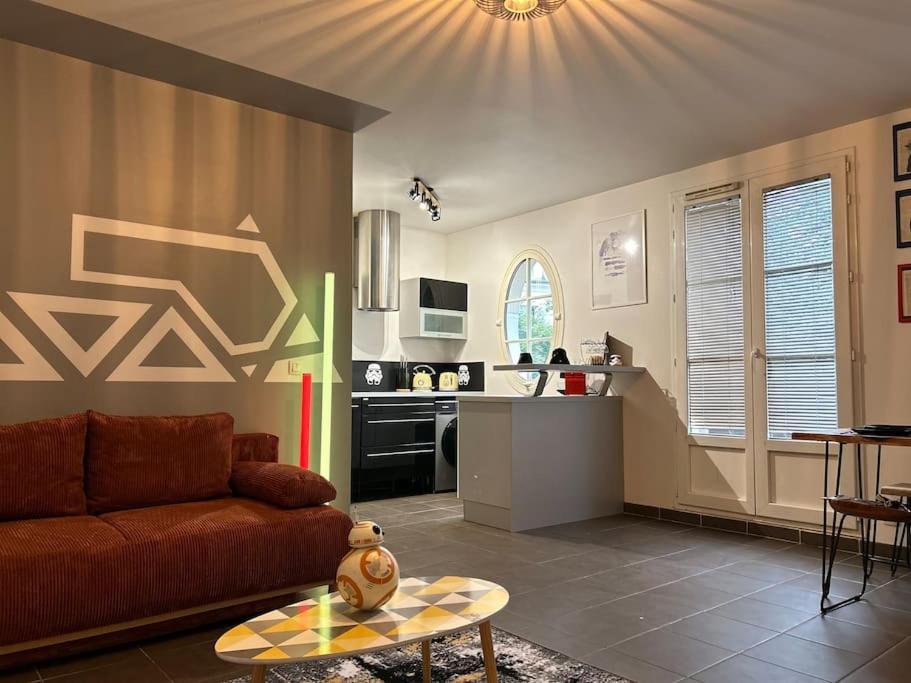 Once Upon A Time - 7Min From Disneyland - Free Private Parking - Self Checkin - Balcony - Barbecue Magny-le-Hongre Esterno foto